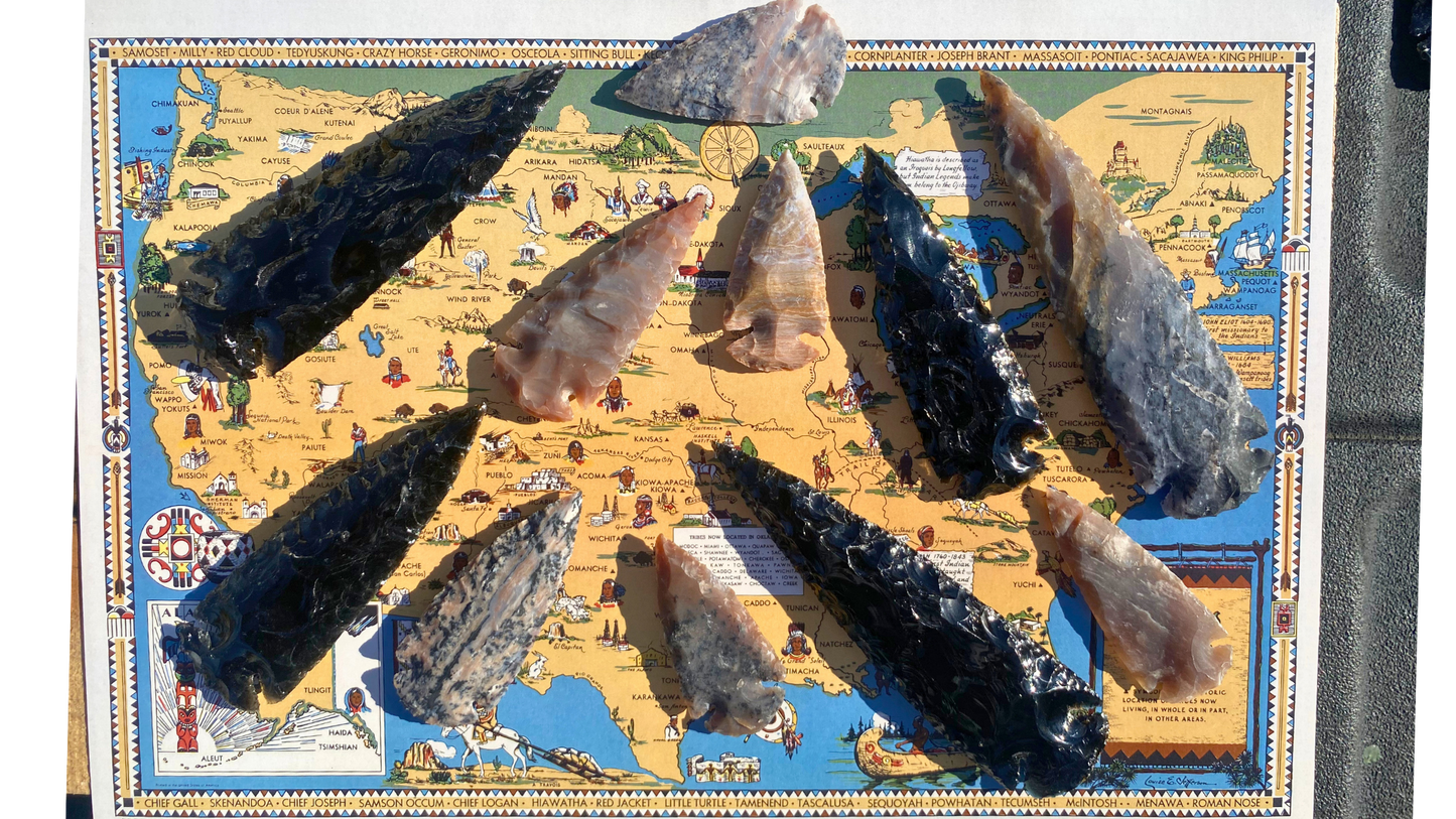 Hand-Knapped Arrowheads for Crafting - The Artisan's Dozen (12 Stone Points)