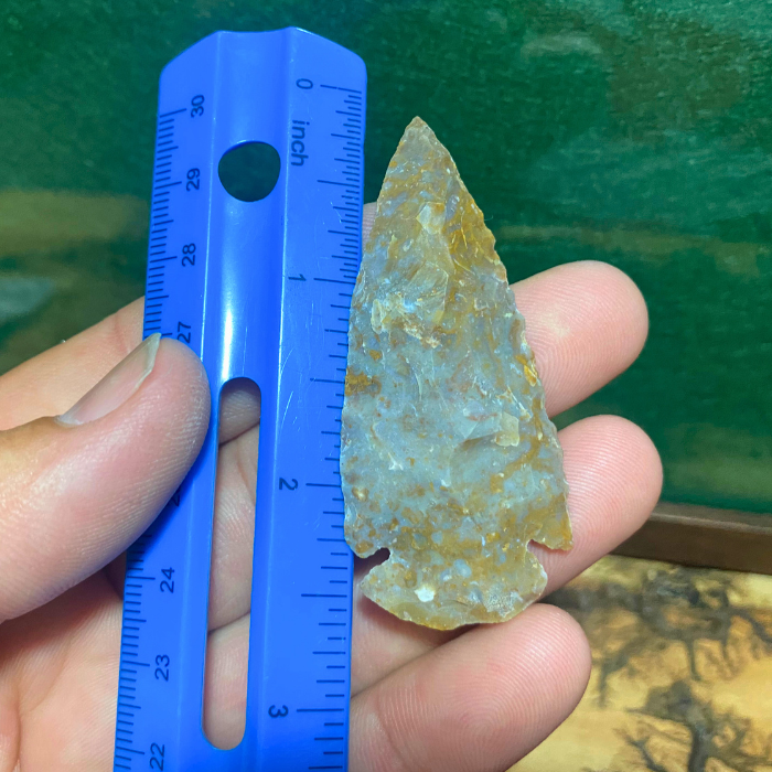 Hand-Knapped Arrowheads for Crafting - The Artisan's Dozen (12 Stone Points)