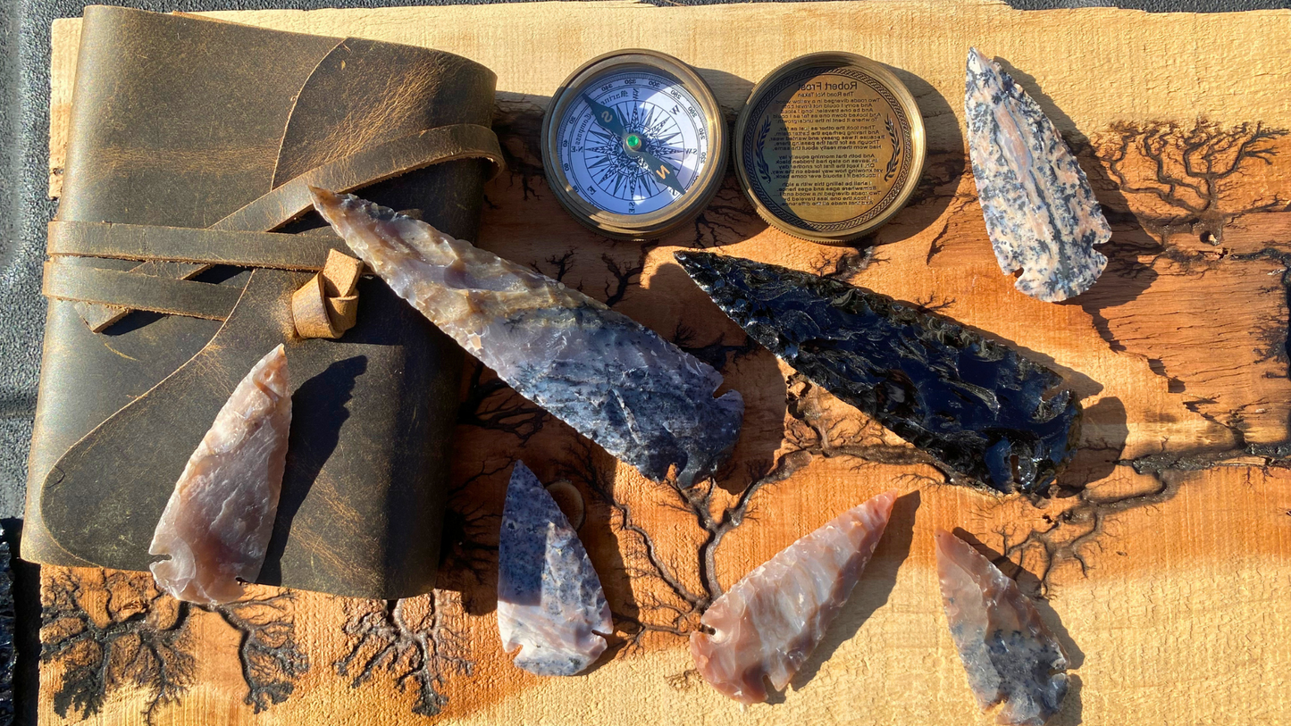 Hand-Knapped Arrowheads for Crafting - The Artisan's Dozen (12 Stone Points)